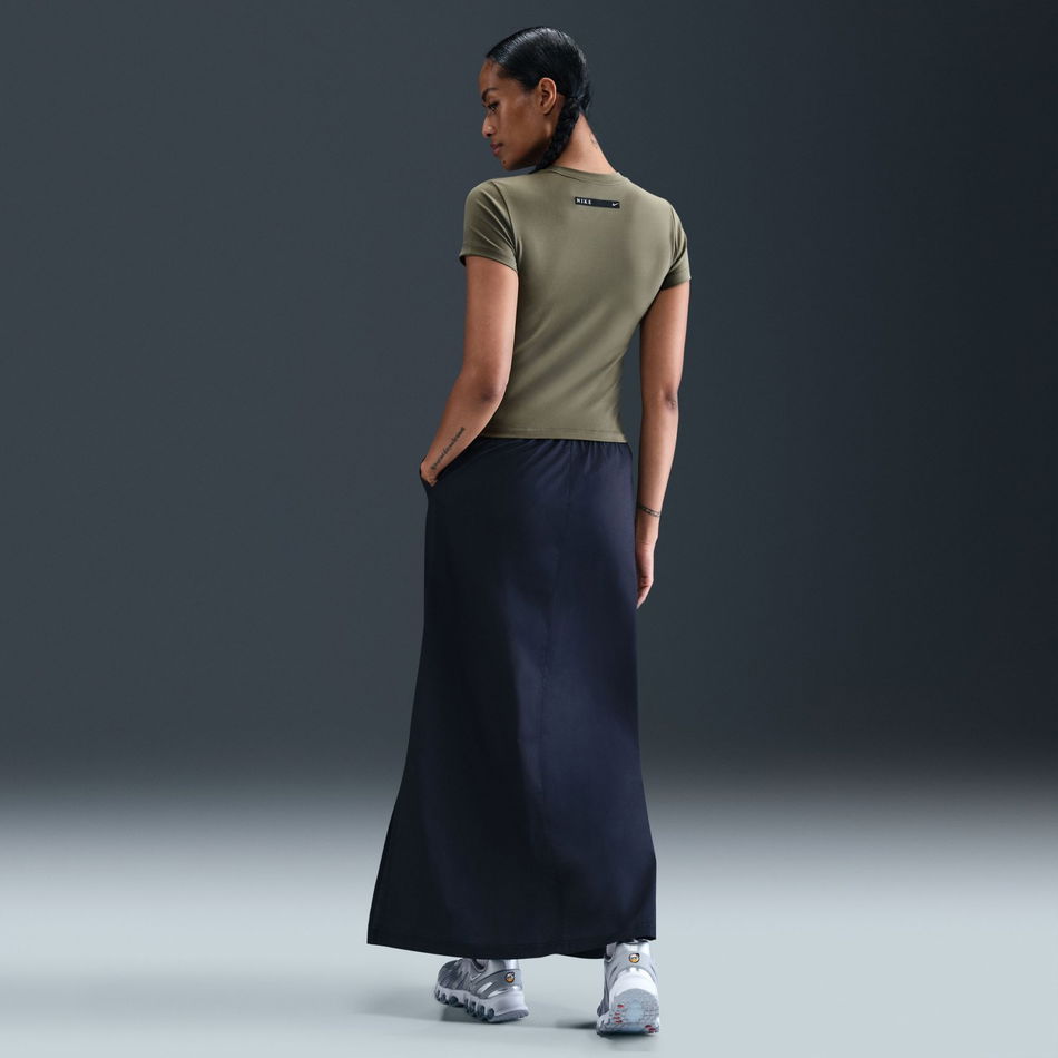 Nike Sportswear Crop Kadın Yeşil Tişört