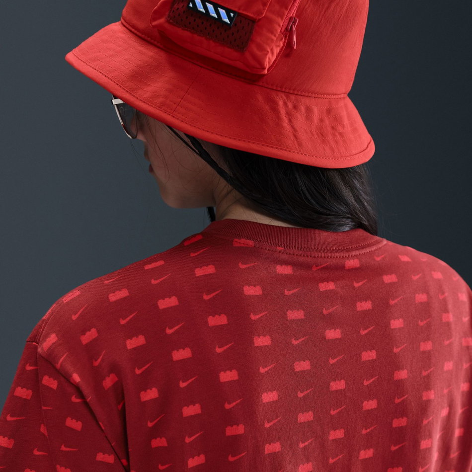 Nike x LEGO® Collection SS Cropped T-Shirt Çocuk Tişört