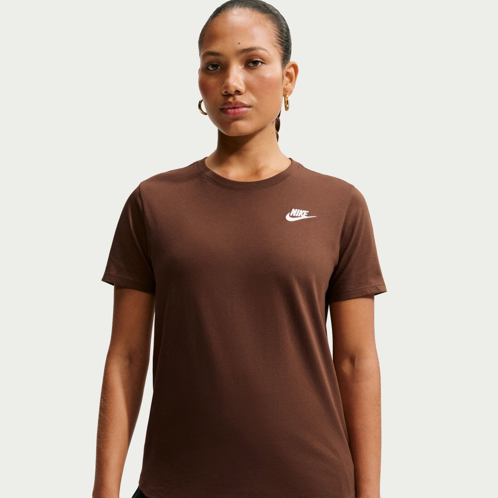 NIKE - Nsw Club Ss Tee Kadın Kahverengi Tişört