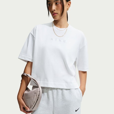NIKE - Nsw Luxe Boxy Tee Kadın Beyaz Tişört