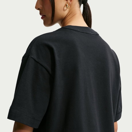 NIKE - Nsw Luxe Boxy Tee Kadın Siyah Tişört (1)