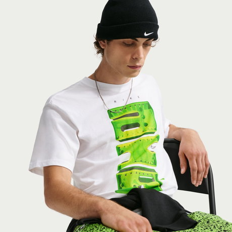 NIKE - Nsw Tee Airmax Day Erkek Beyaz Tişört
