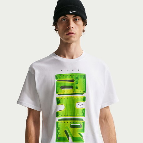 NIKE - Nsw Tee Airmax Day Erkek Beyaz Tişört (1)