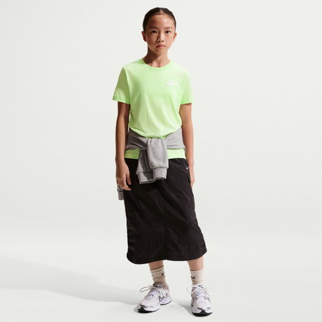 NIKE - Nsw Tee Emb Futura Çocuk Yeşil Tişört (1)