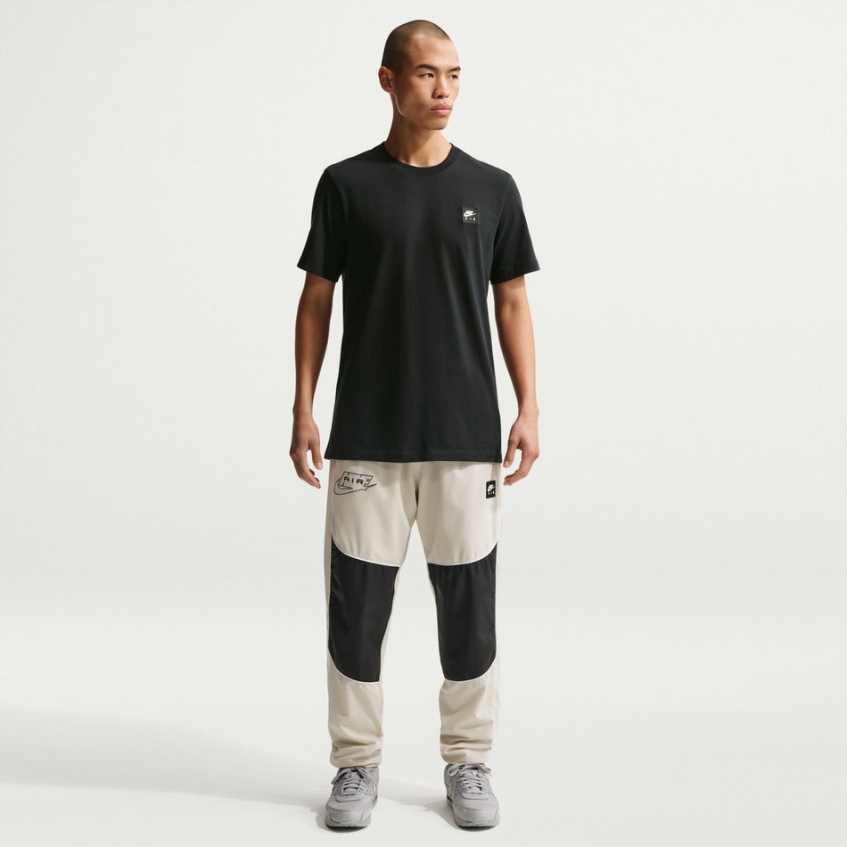 Nsw Tee Std Air Patch Erkek Siyah Tişört