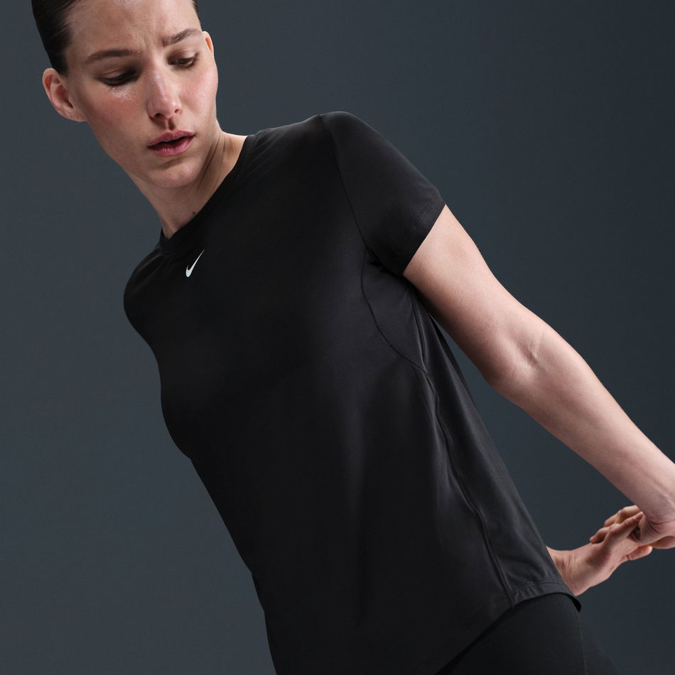 One Classic Dri-FIT SS Top Kadın Tişört