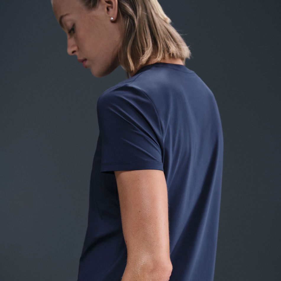 One Classic Dri-FIT SS Top Kadın Tişört