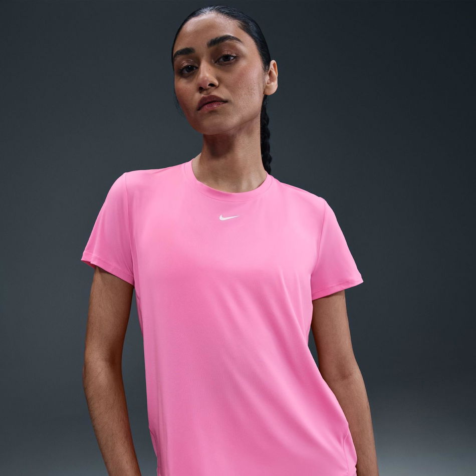 One Classic Dri-FIT SS Top Kadın Tişört