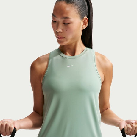 NIKE - One Classic Dri-FIT Tank Kadın Atlet