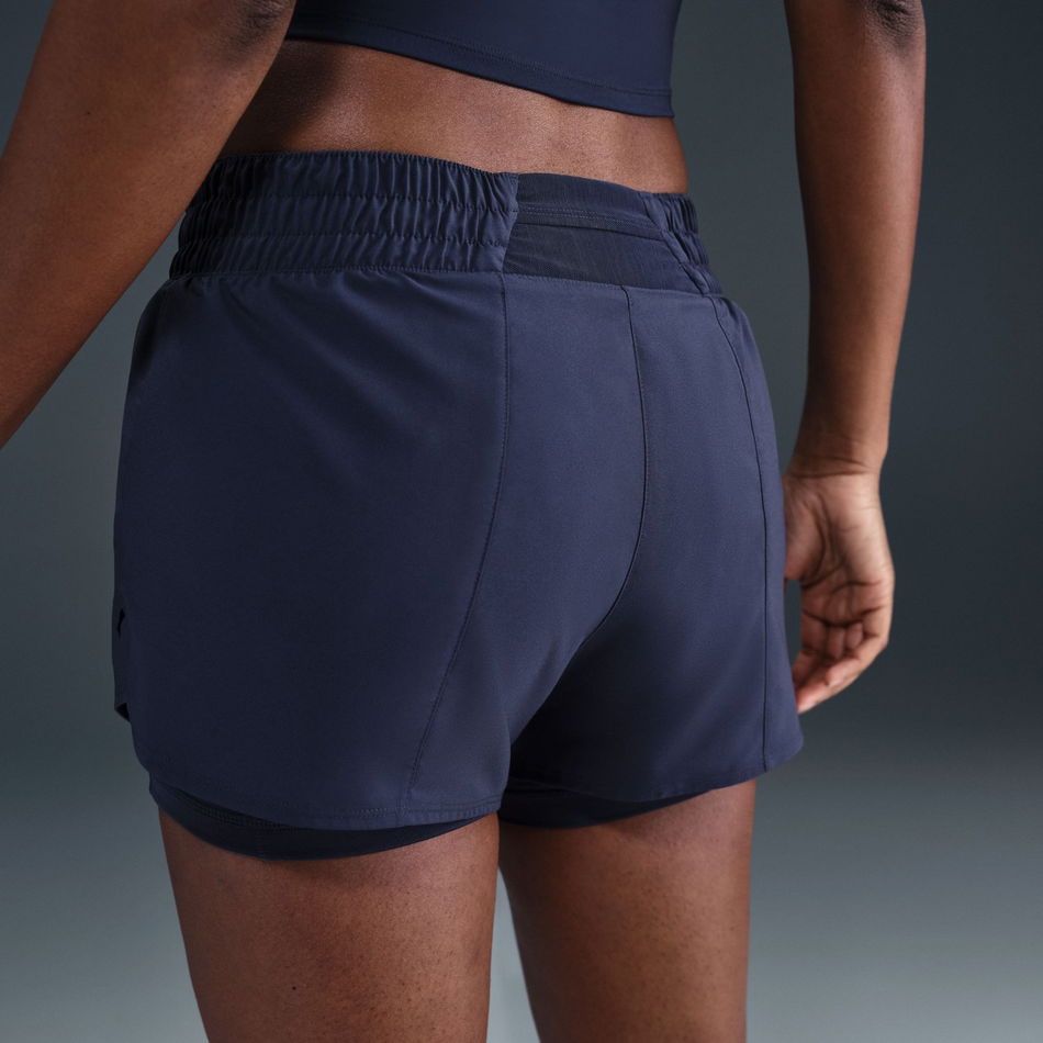 One Dri-FIT 3