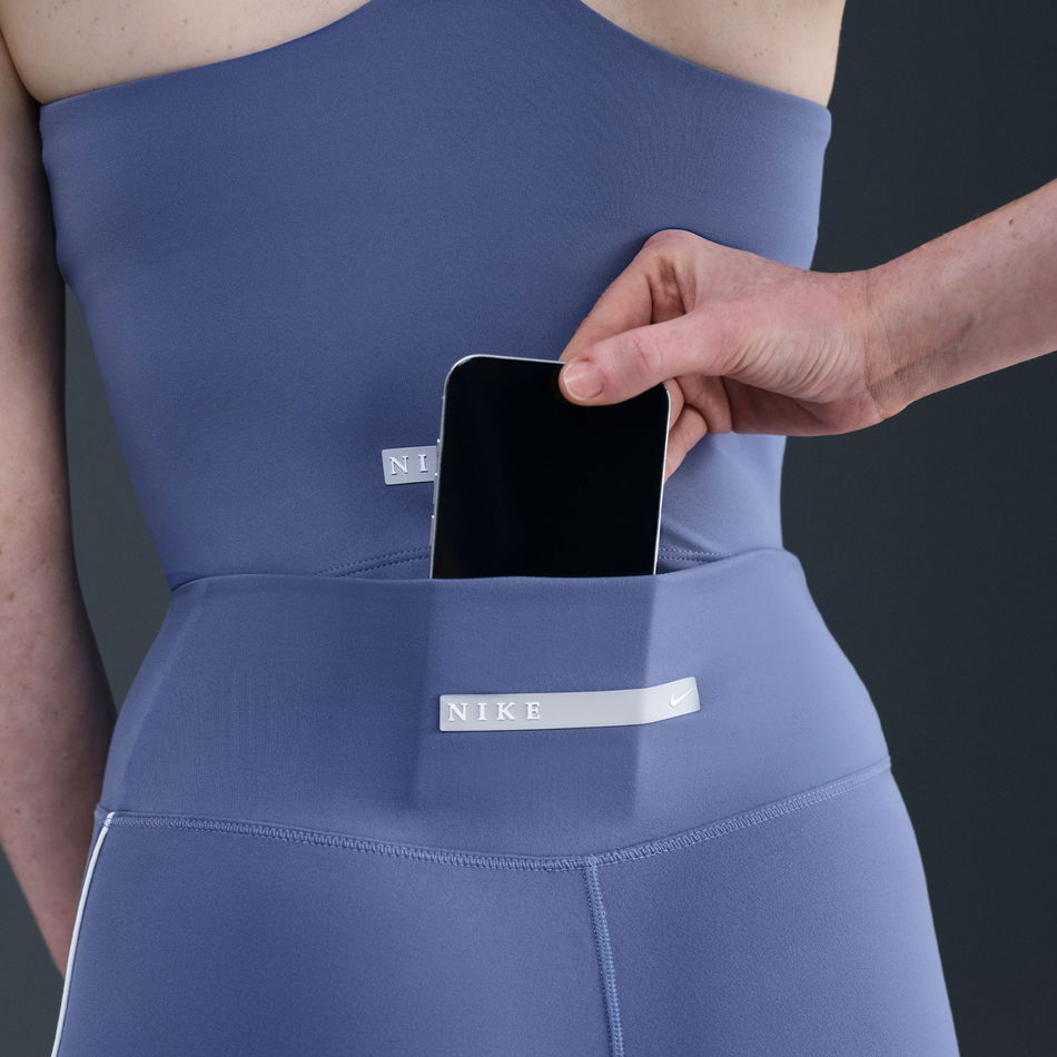 One Dri-FIT 5