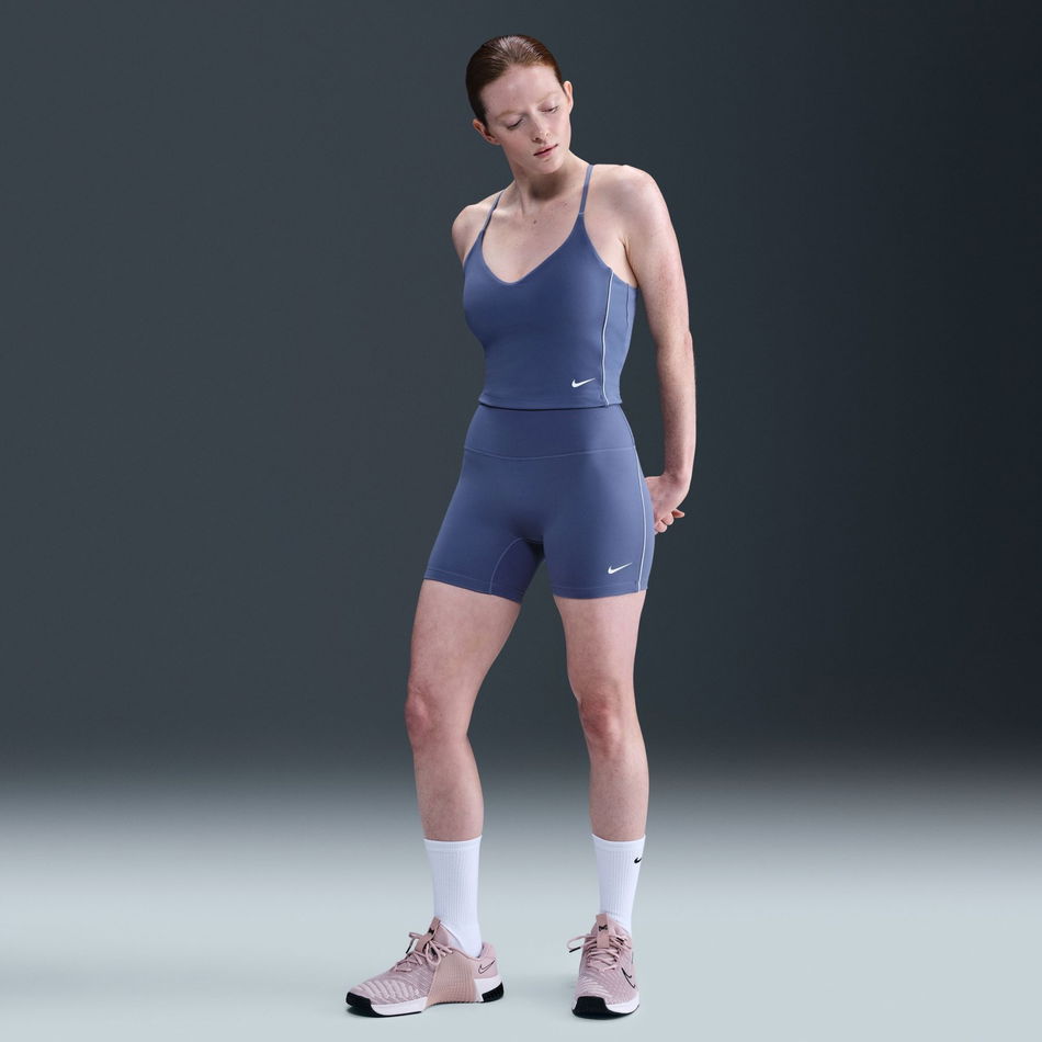 One Dri-FIT 5