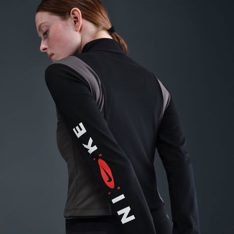 NIKE - One Dri-FIT Classic+ Kadın Sweatshirt (1)