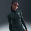 NIKE - One Dri-FIT QZ Fitted Midlayer Kadın Yeşil Sweatshirt (1)