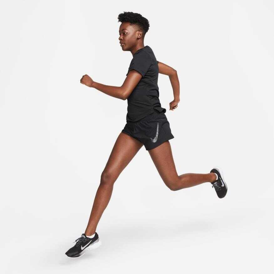 One Dri Fit Swoosh Hbr Short Kadın Şort