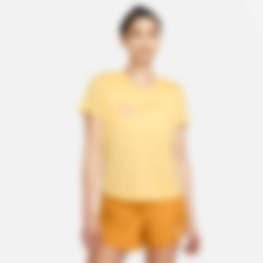 NIKE - One Dri Fit Swoosh Kadın Tişört