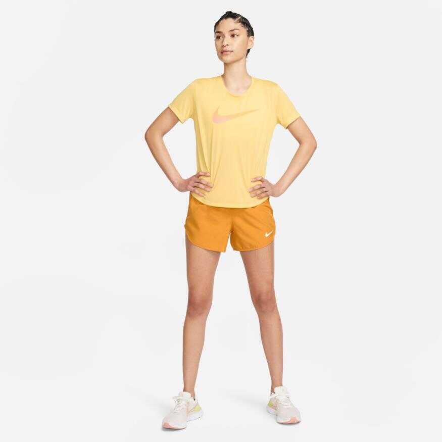 One Dri Fit Swoosh Kadın Tişört
