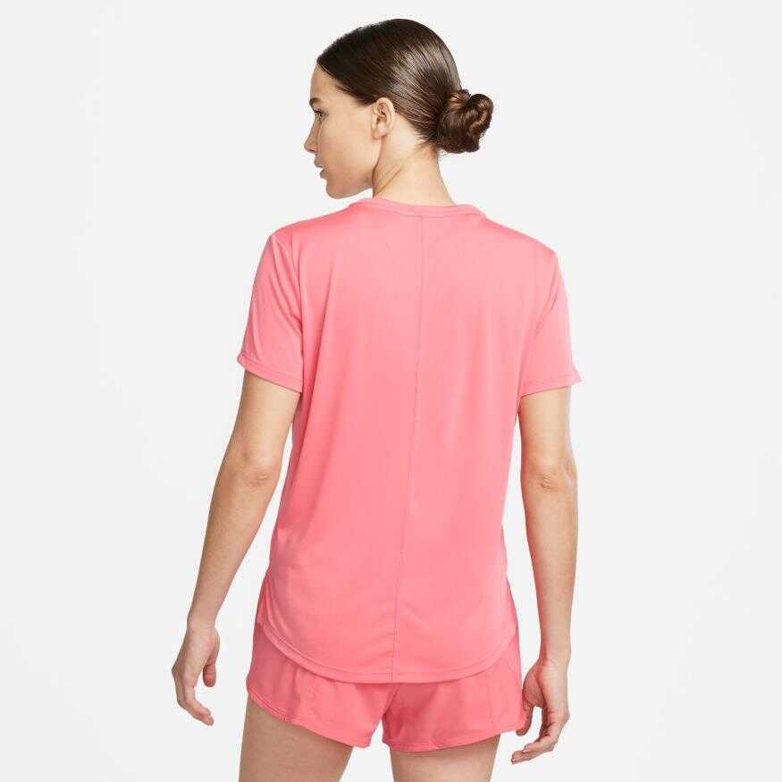 One Dri Fit Swoosh Kadın Tişört