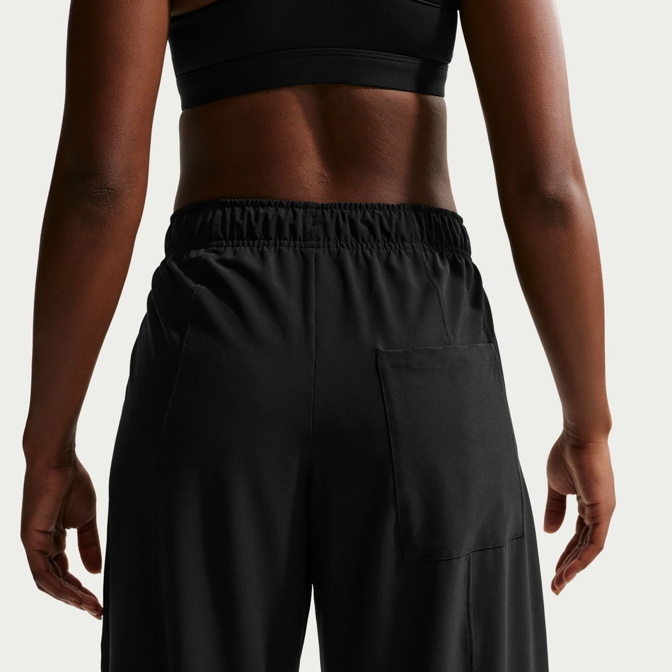 One Dri-FIT Woven Wide Leg Kadın Siyah Eşofman Altı