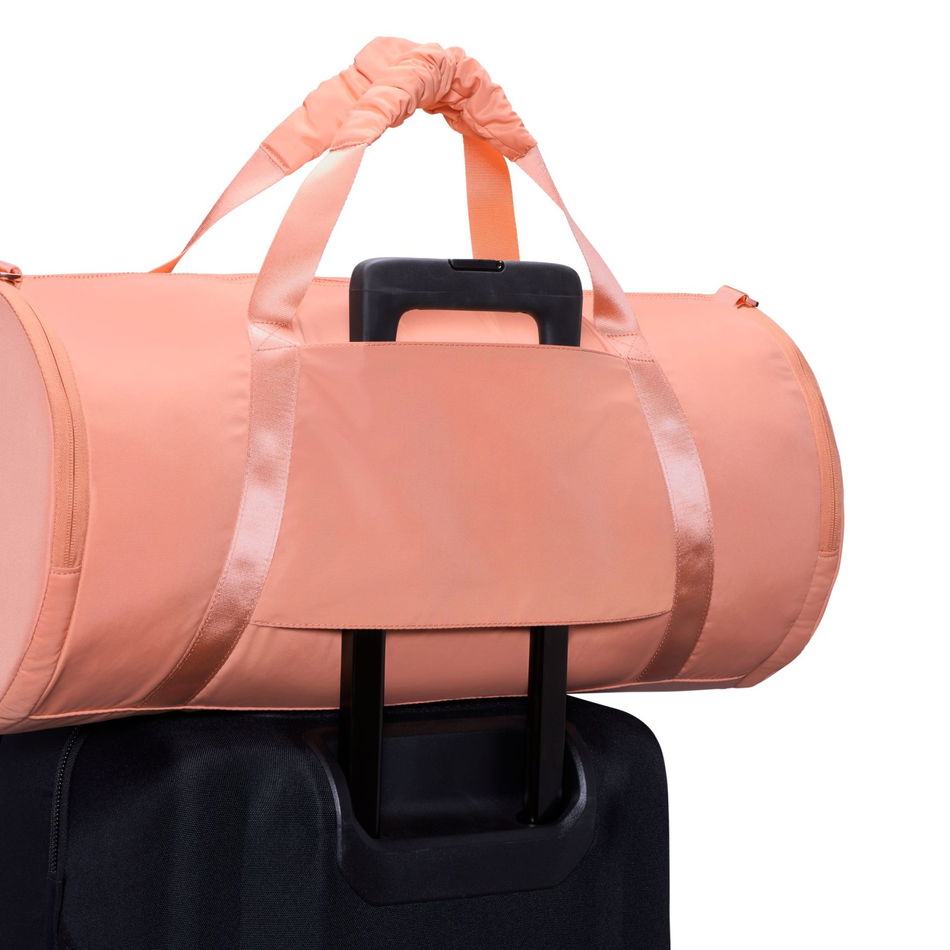 One Duffel (35 L) Pembe Spor Çantası