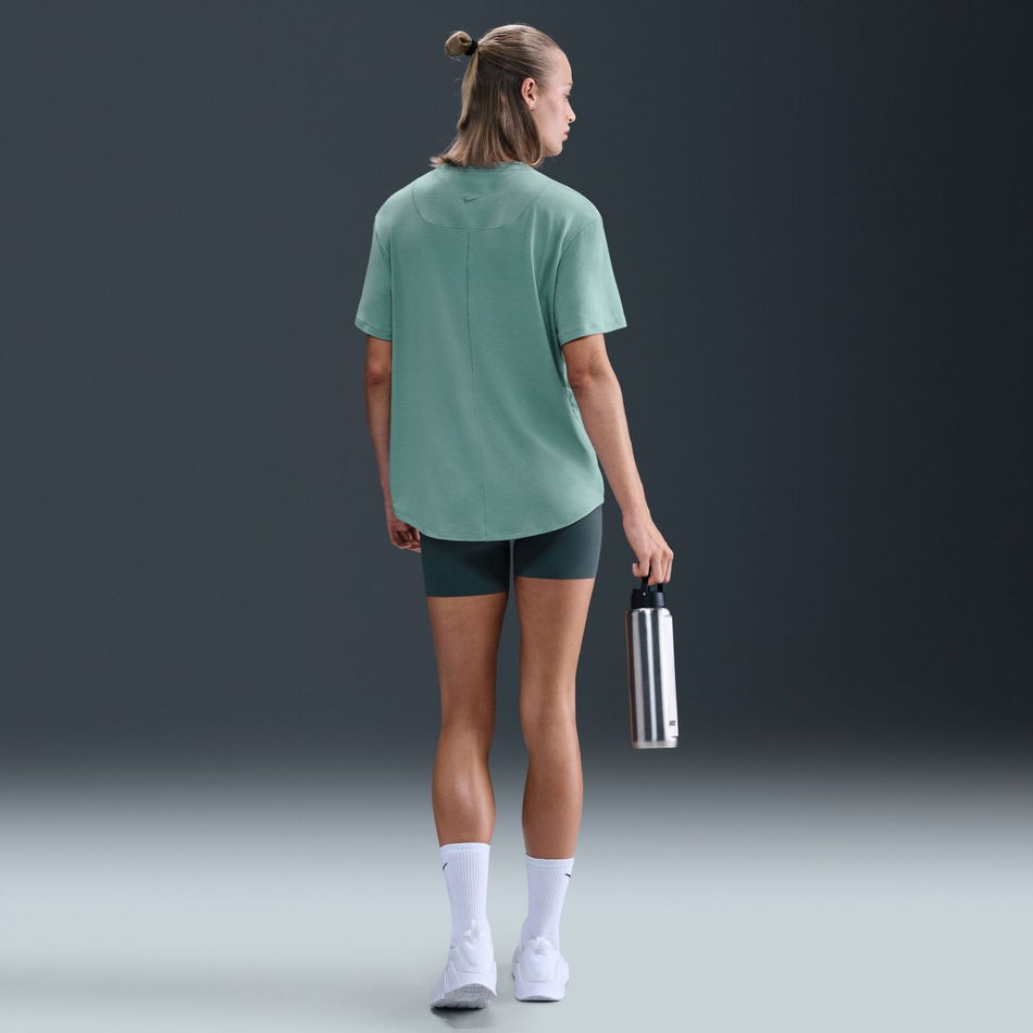 One Relaxed Dri-FIT SS Top Kadın Tişört