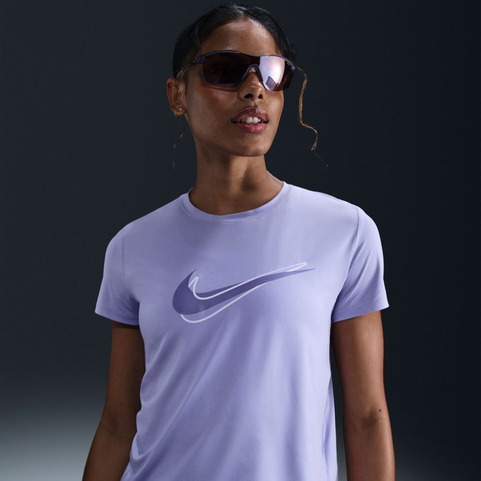 One Swoosh Dri-FIT SS Top Kadın Mor Tişört