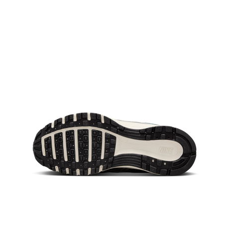 NIKE - P-6000 Gs Metallic Silver Sneaker Ayakkabı (1)