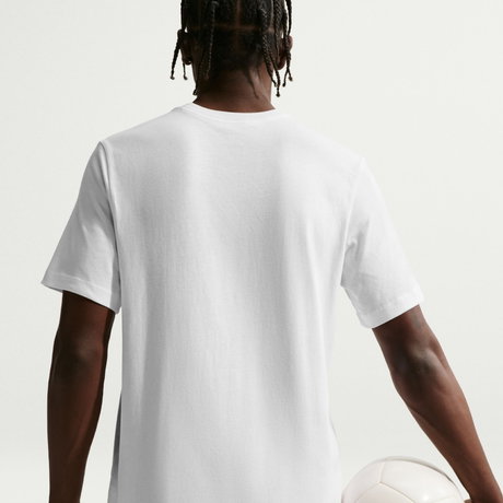NIKE - Paris Saint-Germain PSG Crest Tee Erkek Beyaz Tişört (1)
