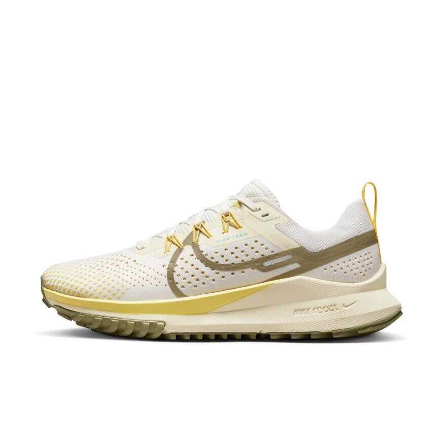 Nike Pegasus Trail 4 Kadın Koşu Ayakkabısı
