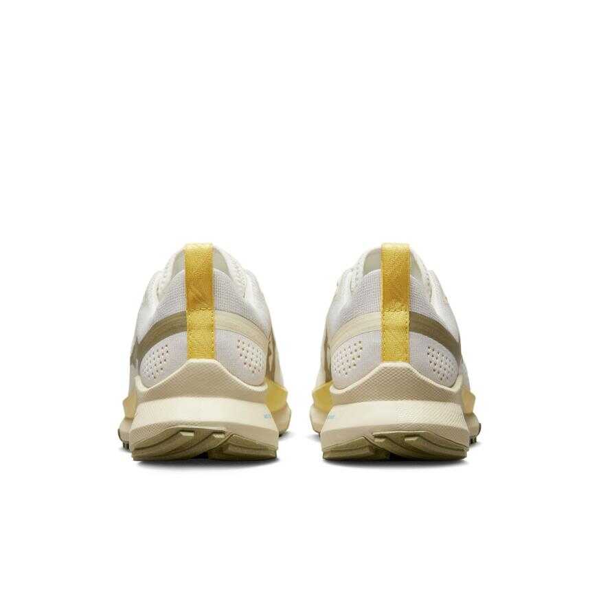 Nike Pegasus Trail 4 Kadın Koşu Ayakkabısı