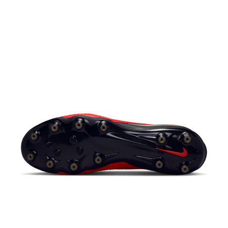 NIKE - Phantom 6 Low Elite Ag-Pro Erkek Krampon (1)