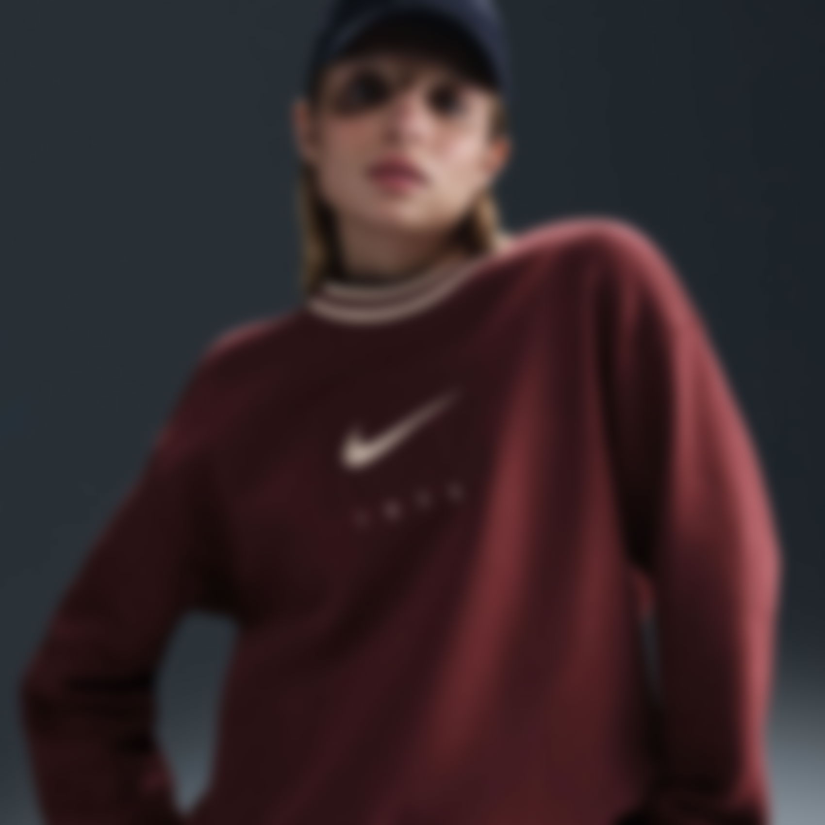 NIKE - Phoenix Fleece GX OS Long Crew Kadın Sweatshirt