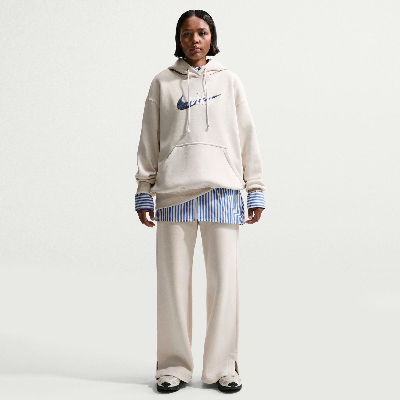 Nike Phoenix Fleece Hr Logo WL Pant Kadın Bej Eşofman Altı IM9836-104