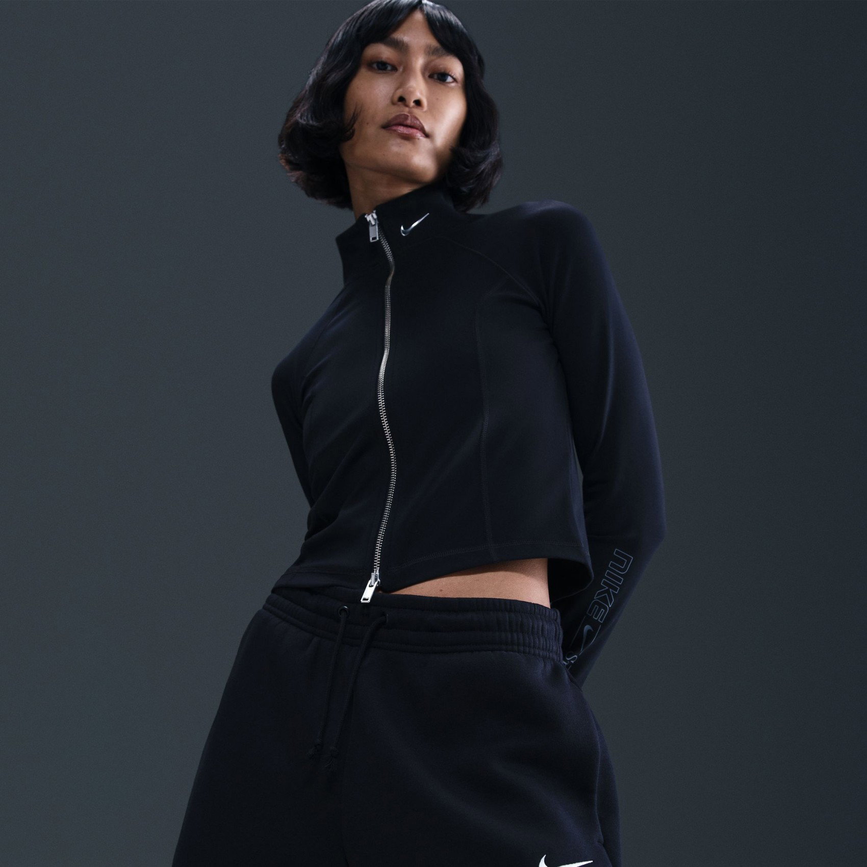 y414185　レディース　BLK M LCW EVERYDAY Siyah Kapüşonlu Kadın Yağmurluk - S6M454Z8-CVL | LCW