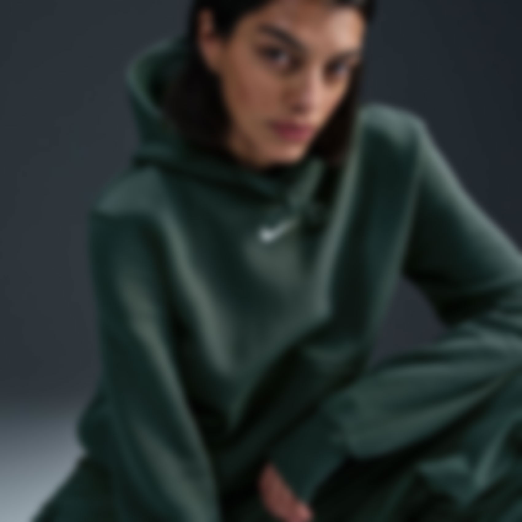 NIKE - Phoenix Fleece Po Hoodie Kadın Sweatshirt (1)