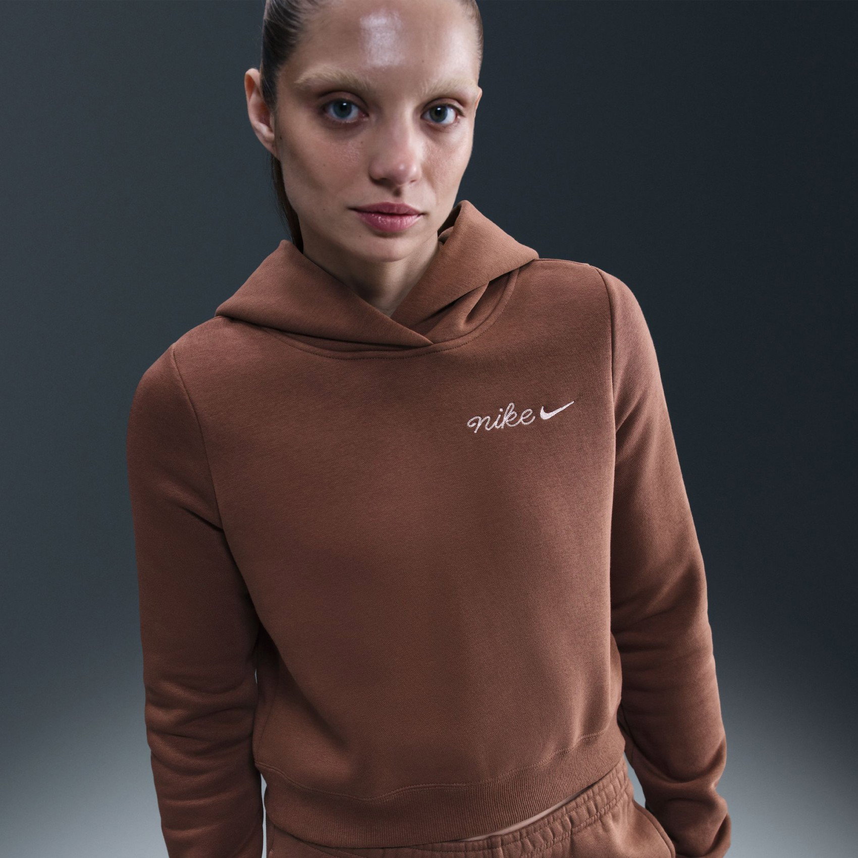 わかlil Nike Phoenix Fleece Shrunken Hoodie Kadın Kahverengi Sweatshirt