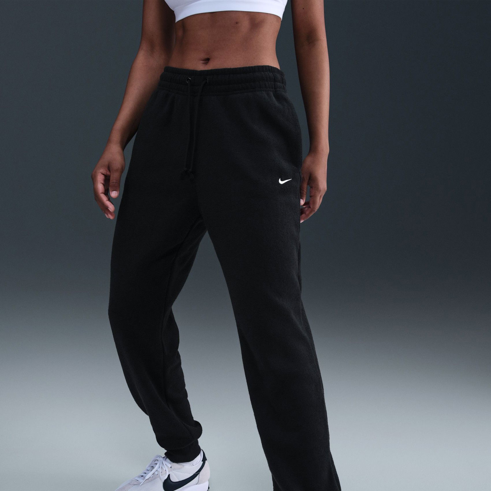 Nike Phoenix Plush MR Jogger Kadın Siyah Eşofman Altı HQ7644-011