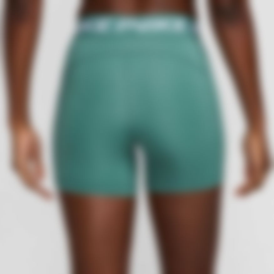 Nike Pro 365 Short 5In Kadın Şort