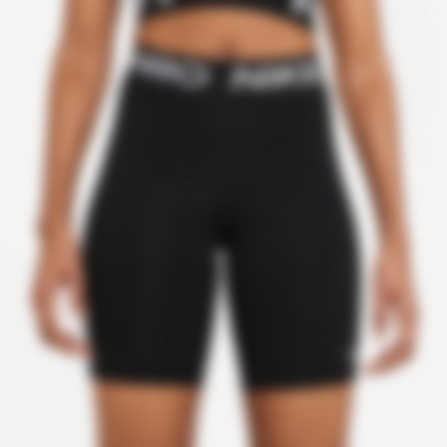 Nike Pro 365 Short 8In Kadın Şort