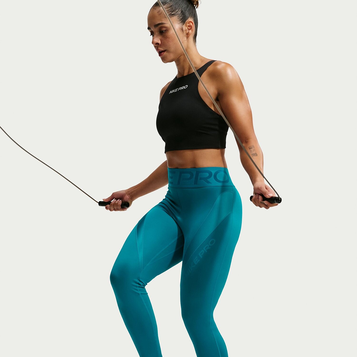 Женские тайтсы Nike Pro Dri-FIT Sculpt Hr 7/8 Tight Tayt