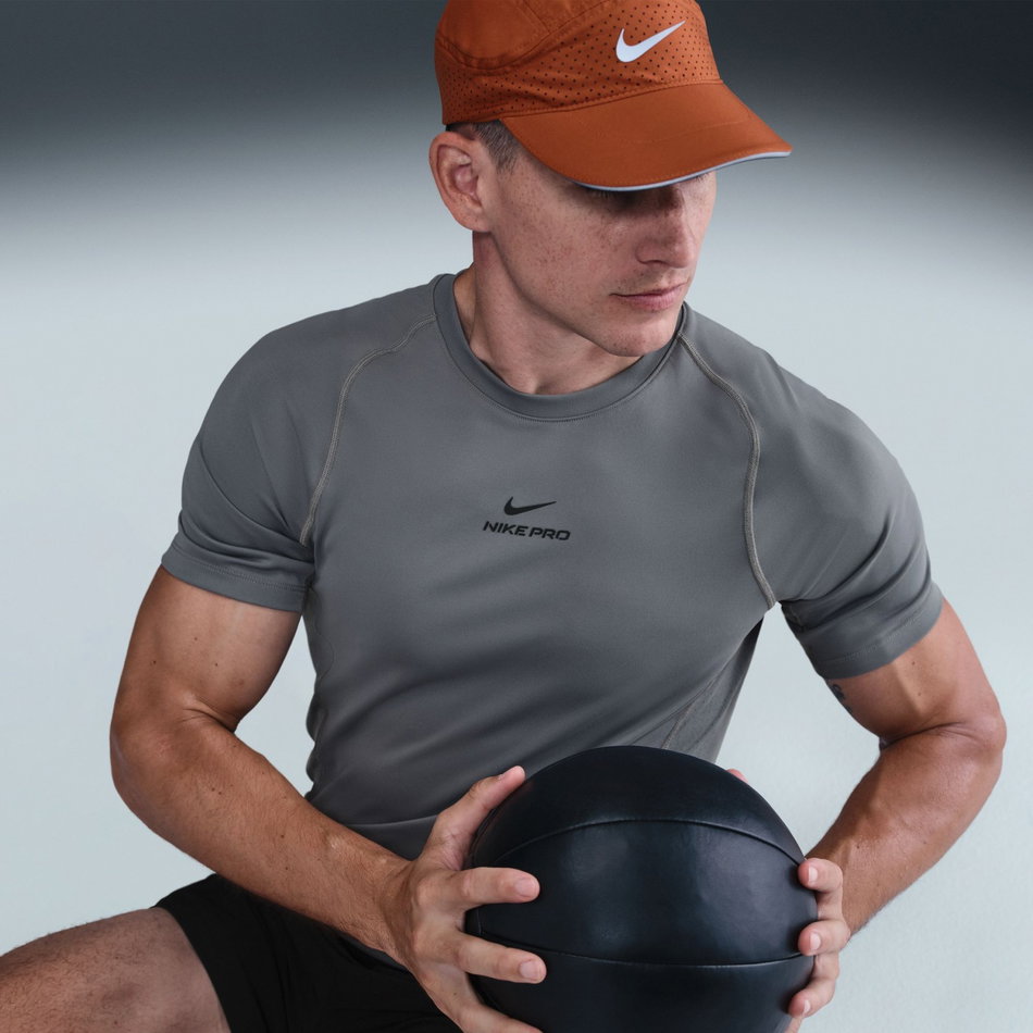 Nike Pro Dri-FIT Ss Top Erkek Gri Tişört