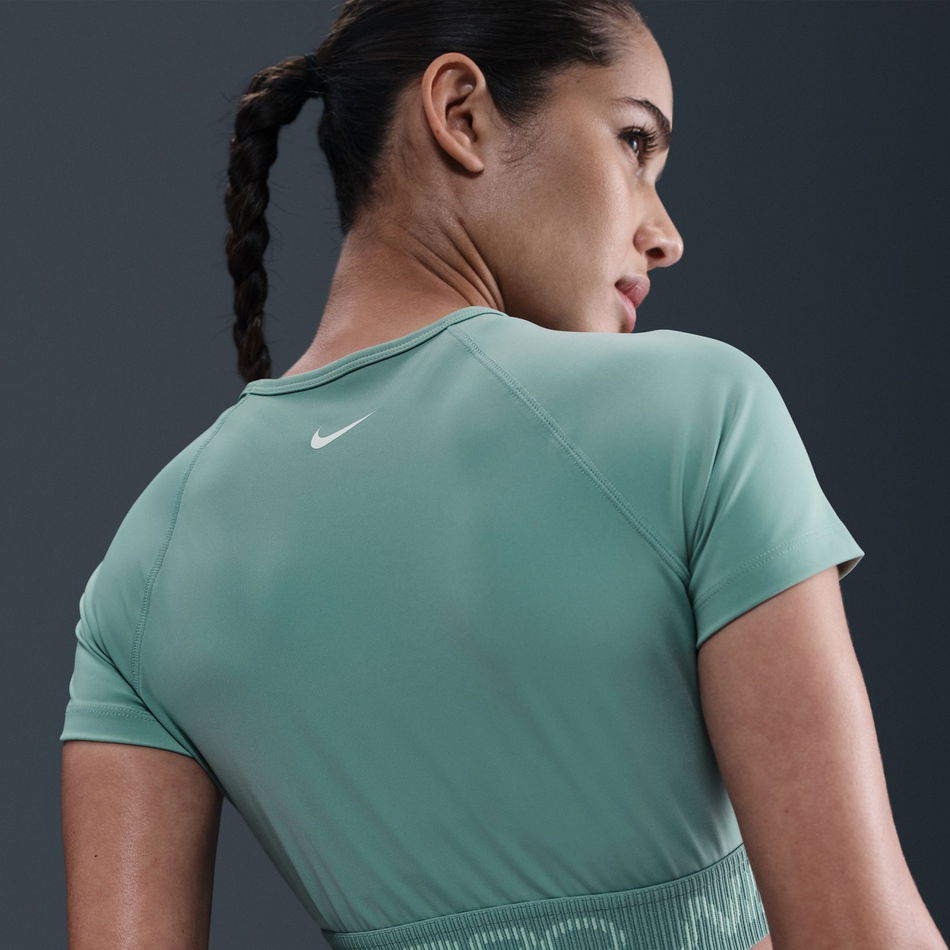 Nike Pro Dri-FIT SS Top TT Kadın Yeşil Tişört