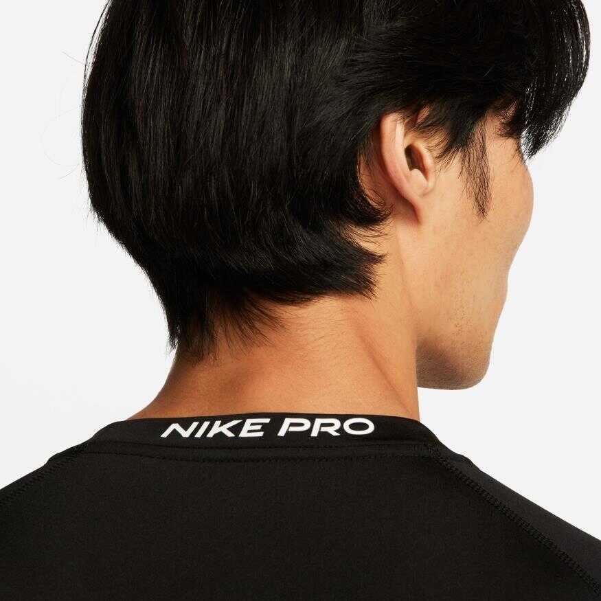 Nike Pro Dri-FIT Tight Top Long-Sleeve Erkek Sweatshirt