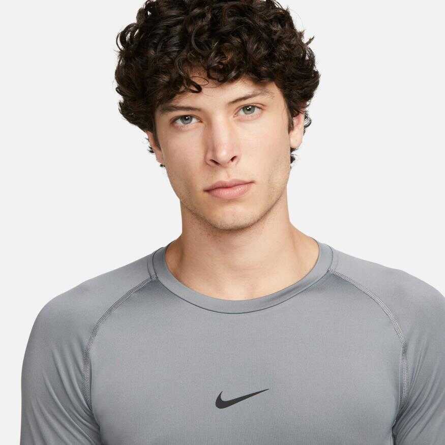 Nike Pro Dri-FIT Tight Top Ls Erkek Sweatshirt