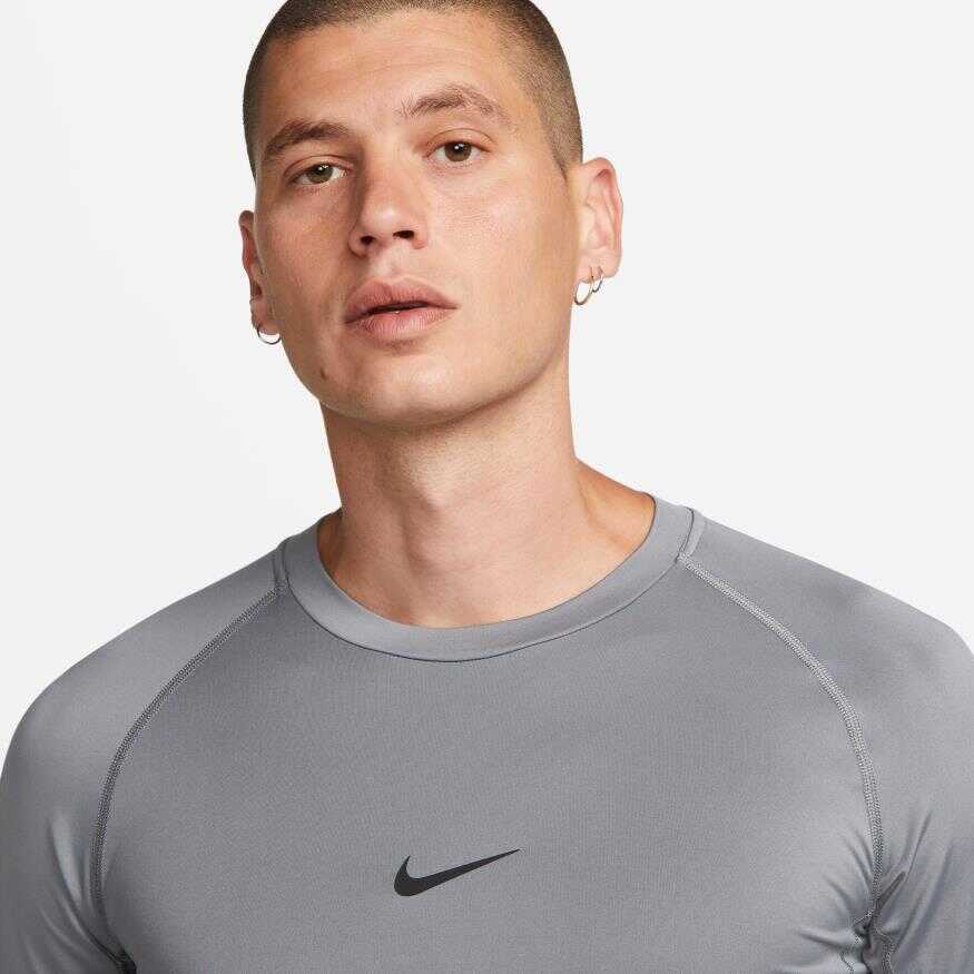 Nike Pro Dri-FIT Tight Top Short-Sleeve Erkek Tişört