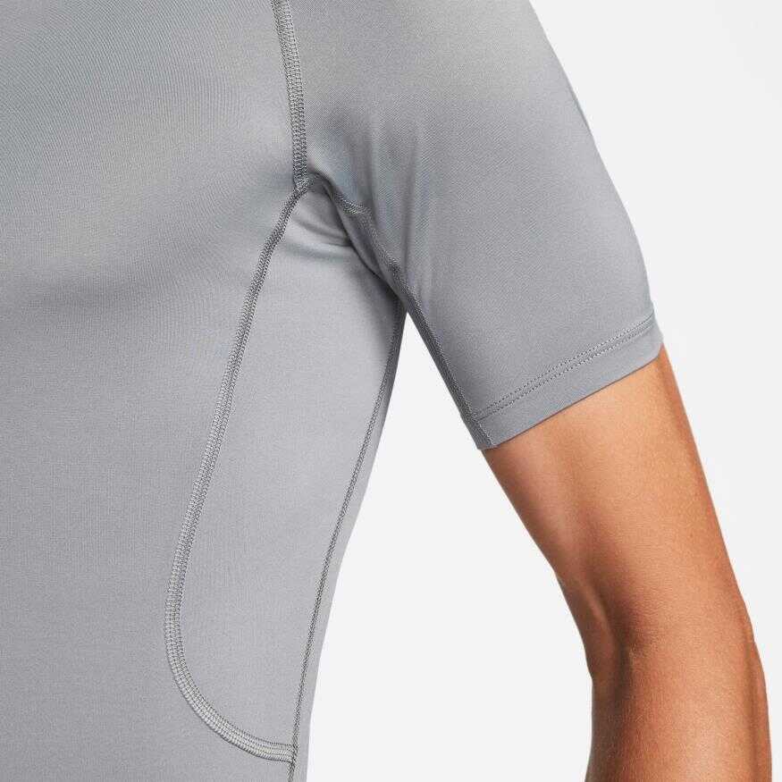 Nike Pro Dri-FIT Tight Top Short-Sleeve Erkek Tişört