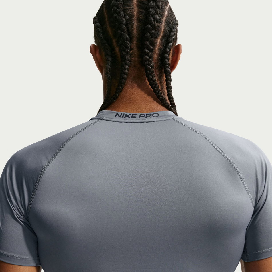 Nike Pro Dri-FIT Tight Top Short-Sleeve Erkek Tişört
