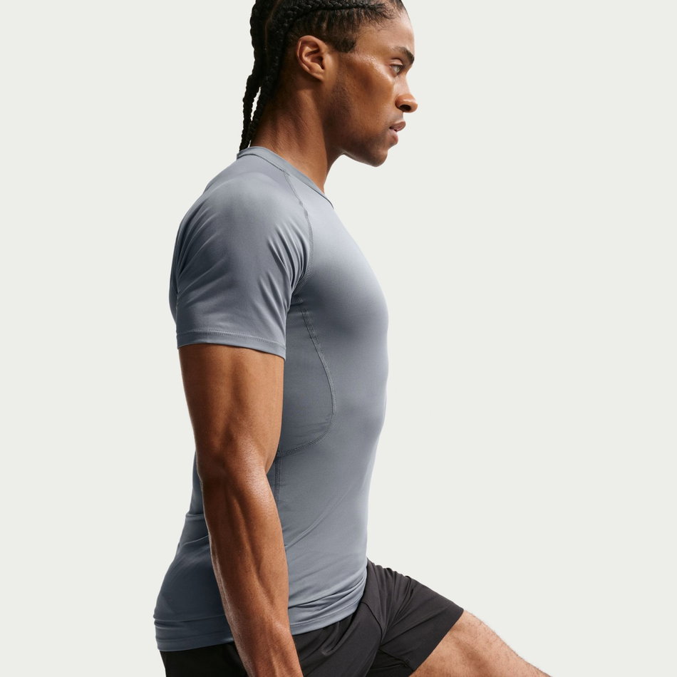 Nike Pro Dri-FIT Tight Top Short-Sleeve Erkek Tişört