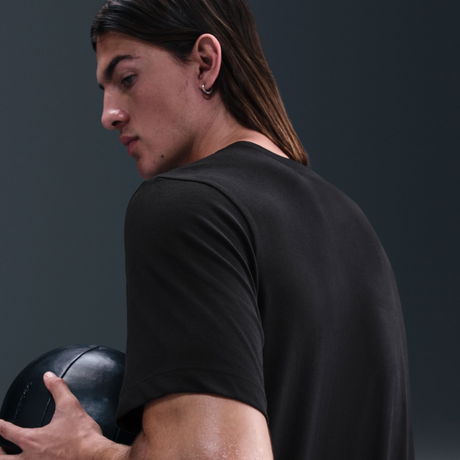 NIKE - Nike Pro Dri-FIT Traing Tee Erkek Siyah Tişört (1)