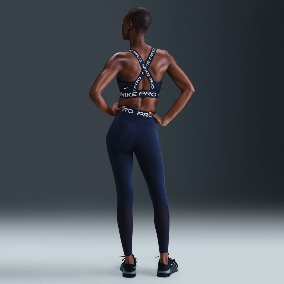 Nike Pro Hafif Destekli Pedsiz Bra Kadın Sporcu Sütyeni